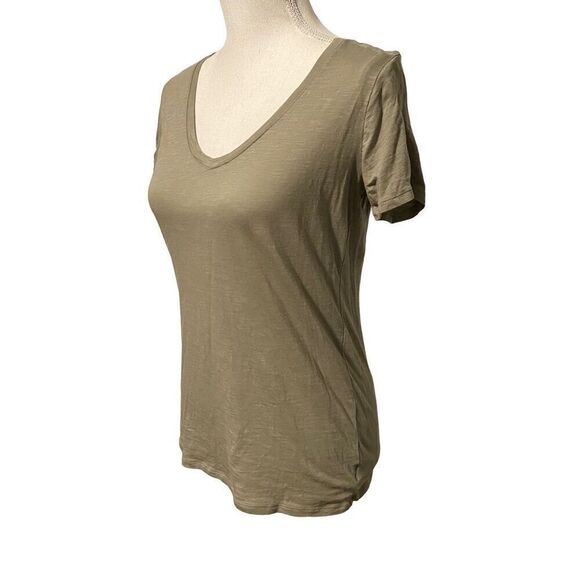 Pink Victoria’s Secret Short Sleeve Shirt - Picture 1 of 4